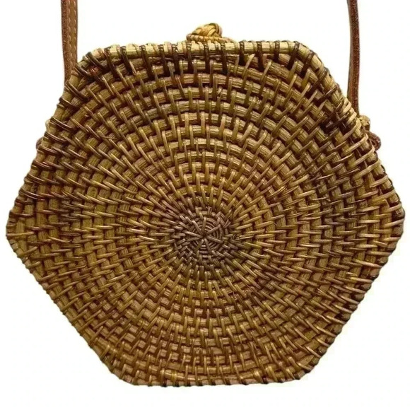 Rattan Crossbody Bag - Picture 1 of 9